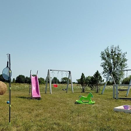 Strefa Kampinos Villa Brochów Buitenkant foto