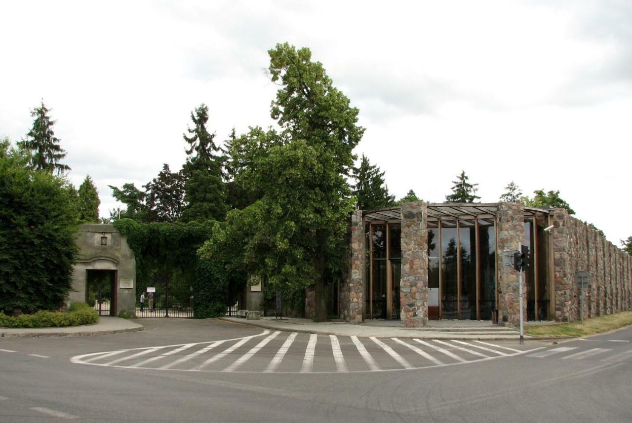 Strefa Kampinos Villa Brochów Buitenkant foto